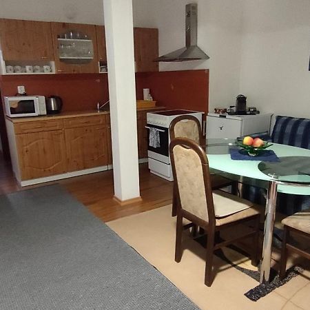 Apartman Hluboká nad Vltavou Exterior photo